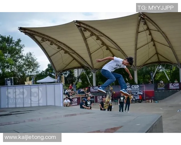 聚焦滑板文化:探秘上海滑板队的训练与比赛节奏